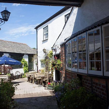 The Tree Inn バッド エクステリア 写真